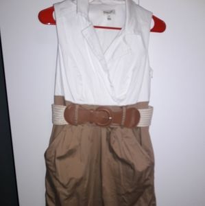 White collar dress with pockets!